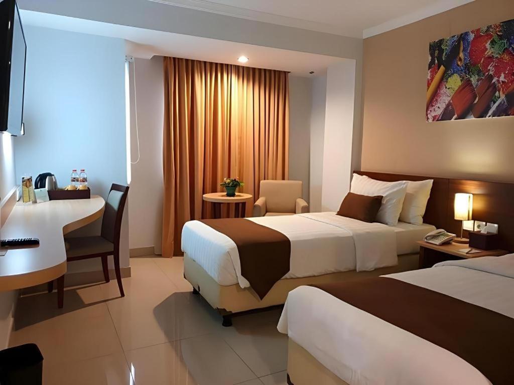 Bogor Valley Hotel Exterior photo