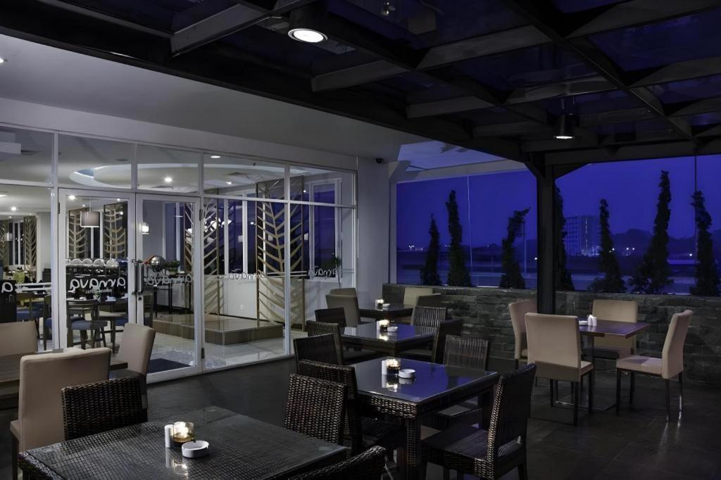 Bogor Valley Hotel Exterior photo